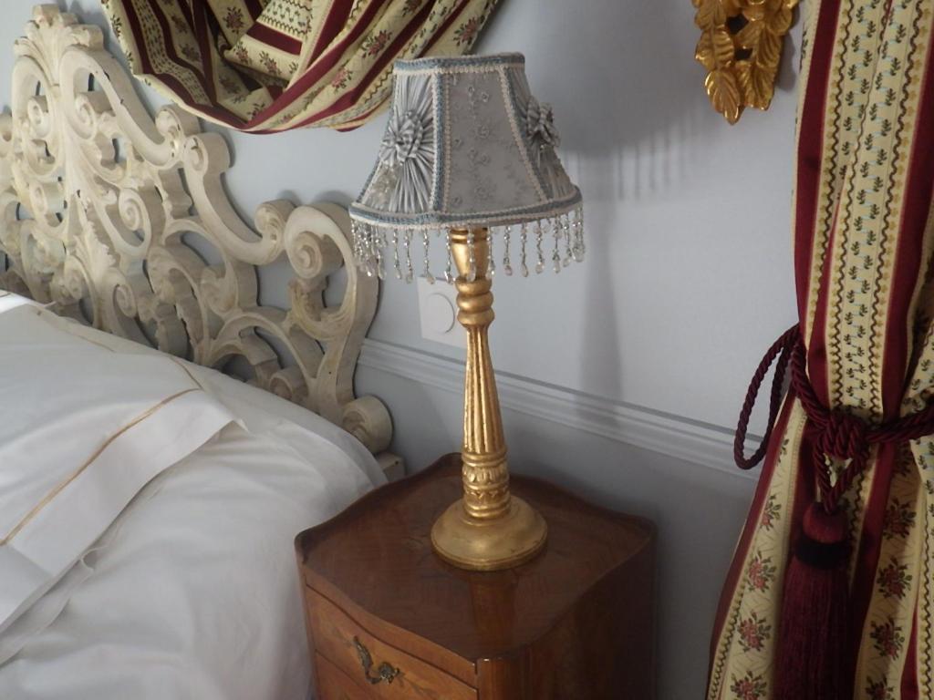 Castel De La Comtesse Bed and Breakfast Μπλουά Εξωτερικό φωτογραφία